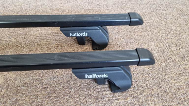 Halfords Raised Railing Roof Bars