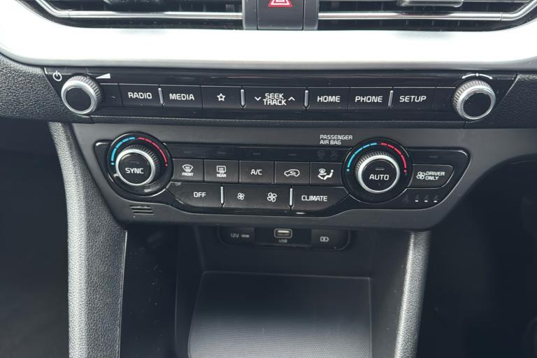  Kia Niro Hybrid 1.6 Gdi 2 Suv 5dr Petrol Hybrid Dct Euro 6 s/s 139 Bhp Petrol