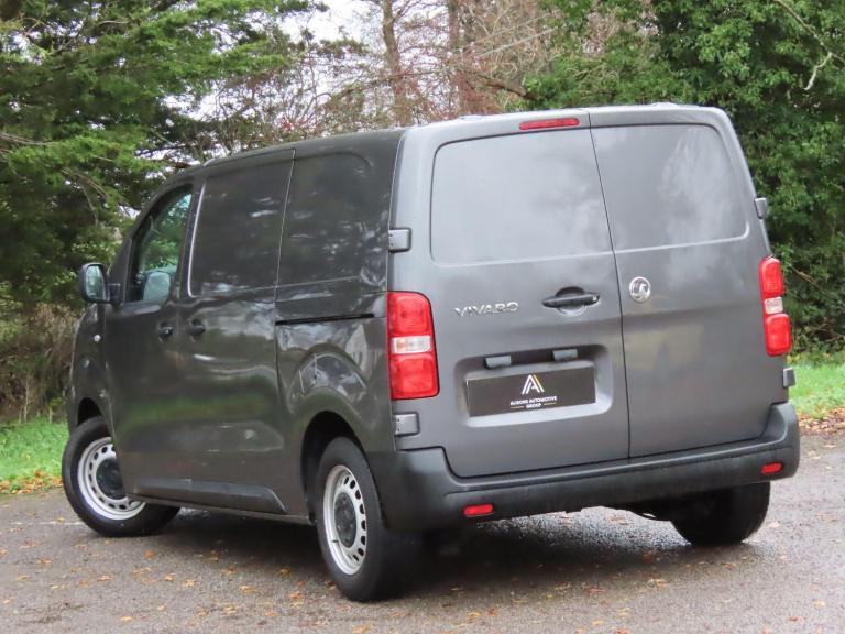 2021 Vauxhall Vivaro 2700 1.5d 100PS Edition H1 Van PANEL VAN DIESEL Manual
