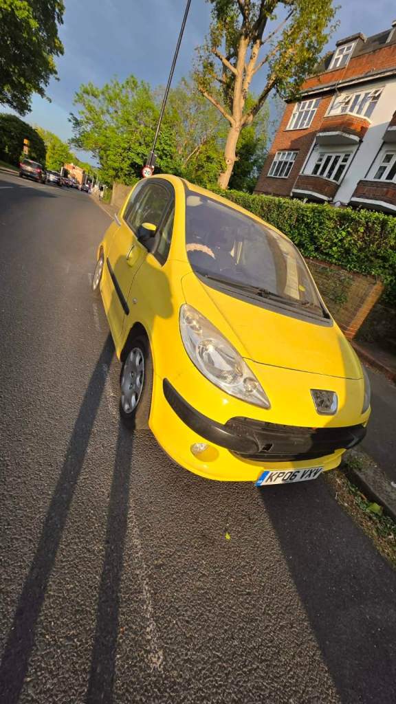 Peugeot 1007 (2006) Rare Electric Sliding Doors, Long MOT Sept 2026
