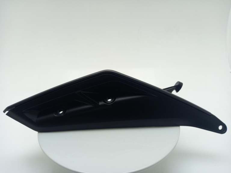 2023 Ktm 125 Duke Rear Fairing O/S Rh 93008039000kc