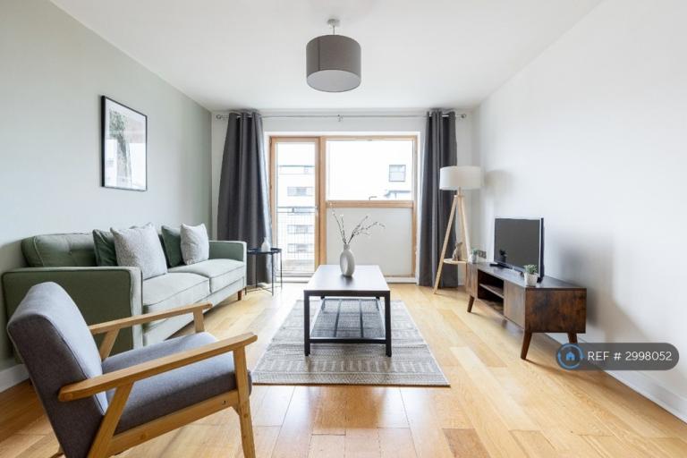2 bedroom flat in Ryland Street, Birmingham, B16 (2 bed) (#2998052)