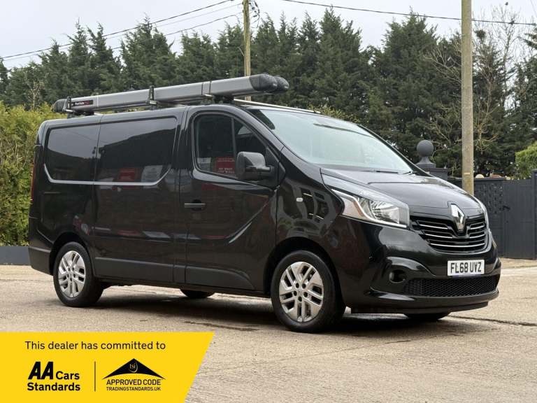 2018 Renault Trafic 1.6 dCi ENERGY 27 Sport Nav SWB Standard Roof Euro 6 (s/s)