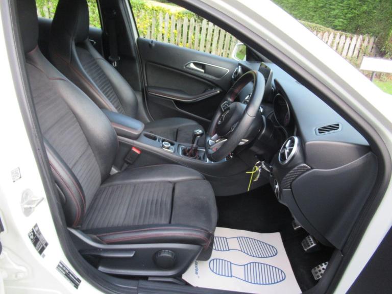 2017 Mercedes-Benz A-Class 2.1 A200d AMG Line Euro 6 (s/s) 5dr HATCHBACK Diesel Manual