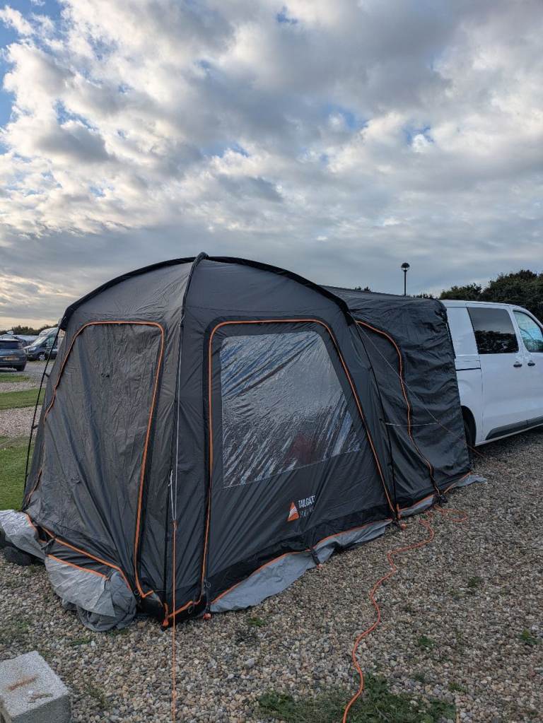 Vango tailgate awning 