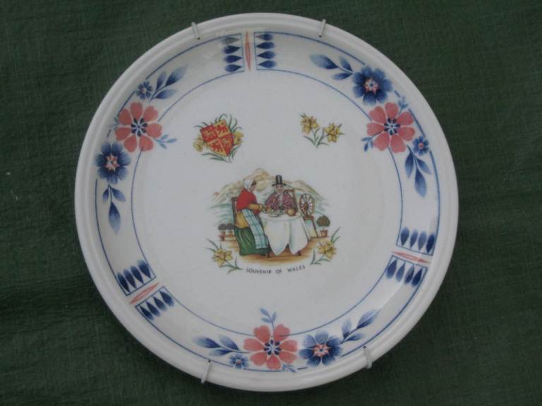 Souvenir of Wales Porcelain Wall Plate for £2.00