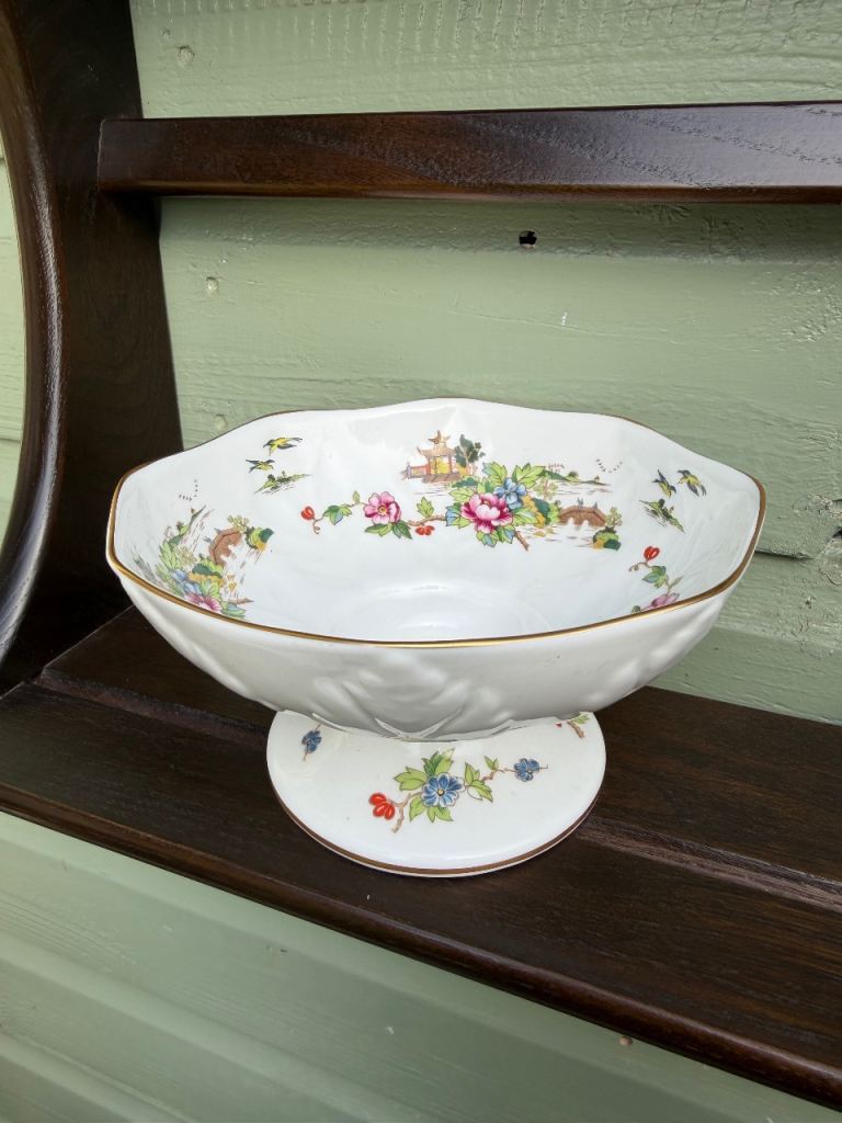 Crown Staffordshire 'Pagoda' Bone China Footed Dish Compote Bon-Bon
