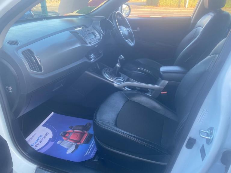 2015 Kia Sportage 1.7 CRDi EcoDynamics 2 2WD Euro 5 (s/s) 5dr ESTATE Diesel Manual