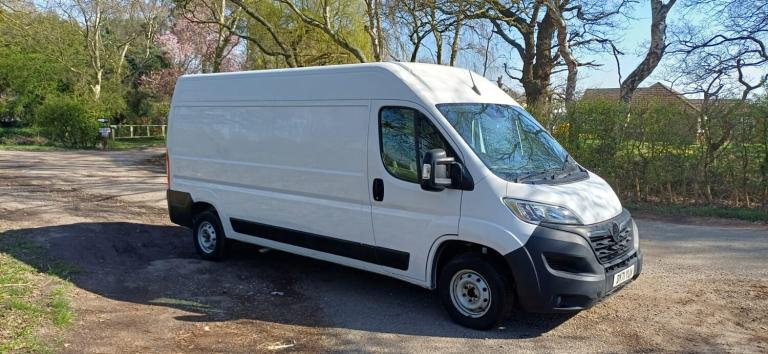 2022 Vauxhall Movano Dynamic 98k air con new timing belt kit l2 lwb finance available  PANEL VAN ...