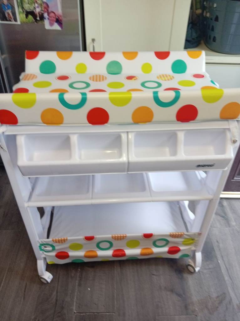 Baby Changing Table with Storage and Colourful Mat
