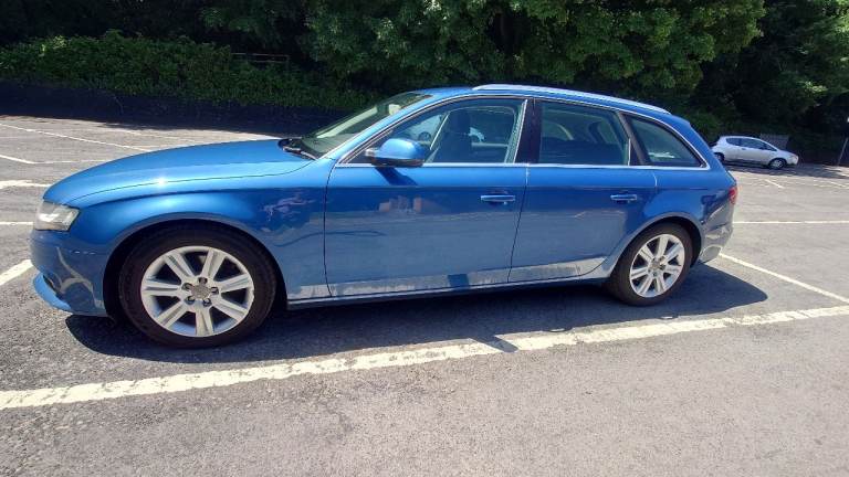 Audi, A4, Estate, TDI e 2011, Manual, 1968 (cc), 5 doors