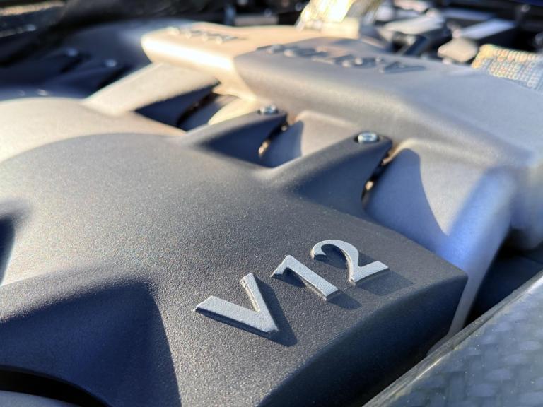 2004 Aston Martin Vanquish 5.9 Coupe 2dr Petrol Manual (396 g/km, 460 bhp) COUPE Petrol Manual