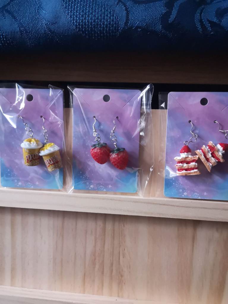 Three beautiful earrings 