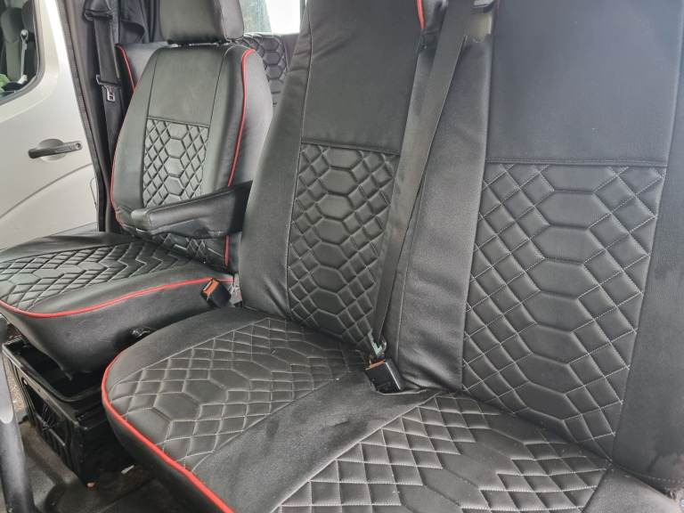 FORD TRANSIT CAMPERVAN - 6 SEAT BELTS - MATCHING RE-TRIMM SEATING - DIESEL HEATER