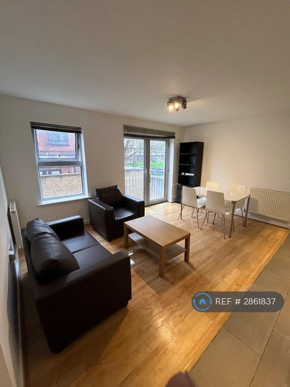 1 bedroom flat in Devons Road, London, E3 (1 bed) (#2861837)