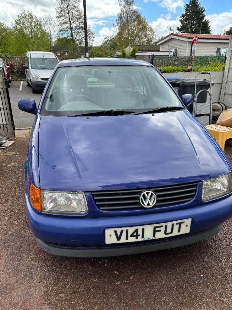 VW POLO 1400L  AUTOMATIC