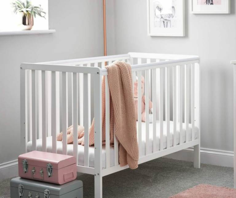 Obaby bantam cot and new mattress