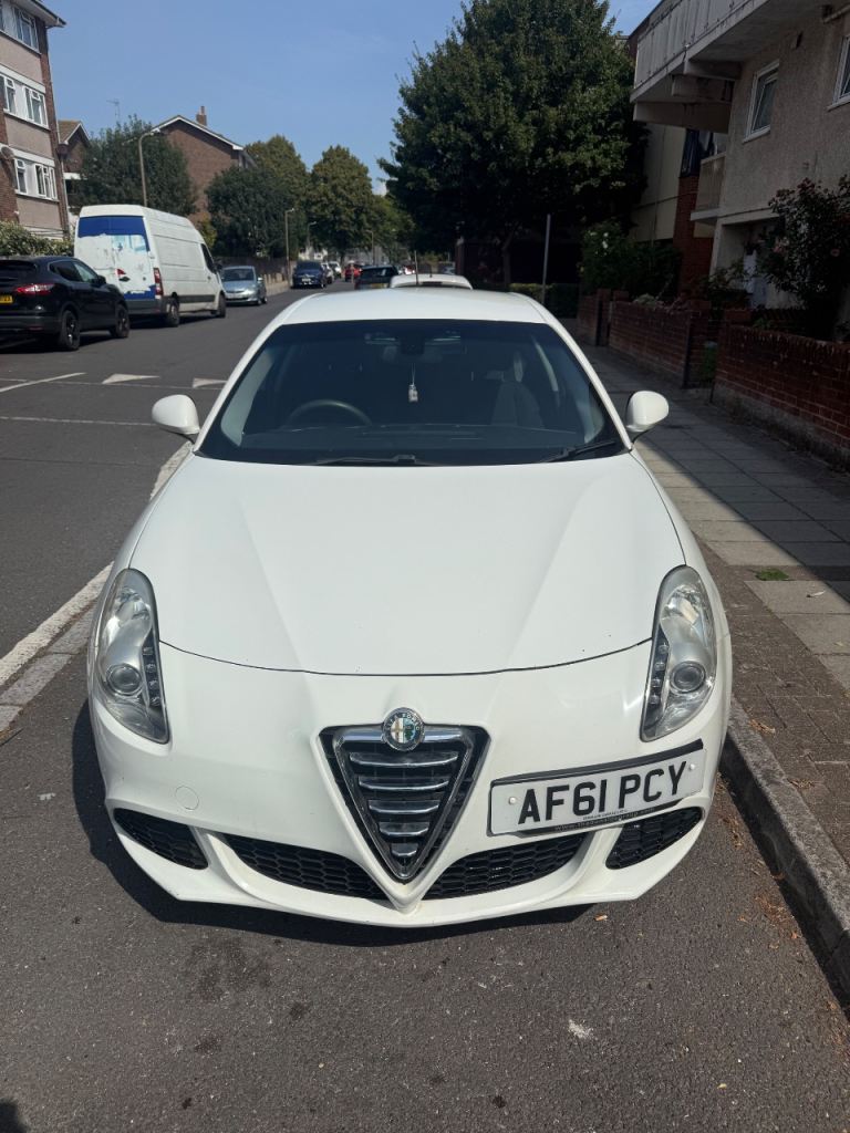 Alfa Romeo, GIULIETTA, Hatchback, 2011, Manual, 1598 (cc), 5 doors