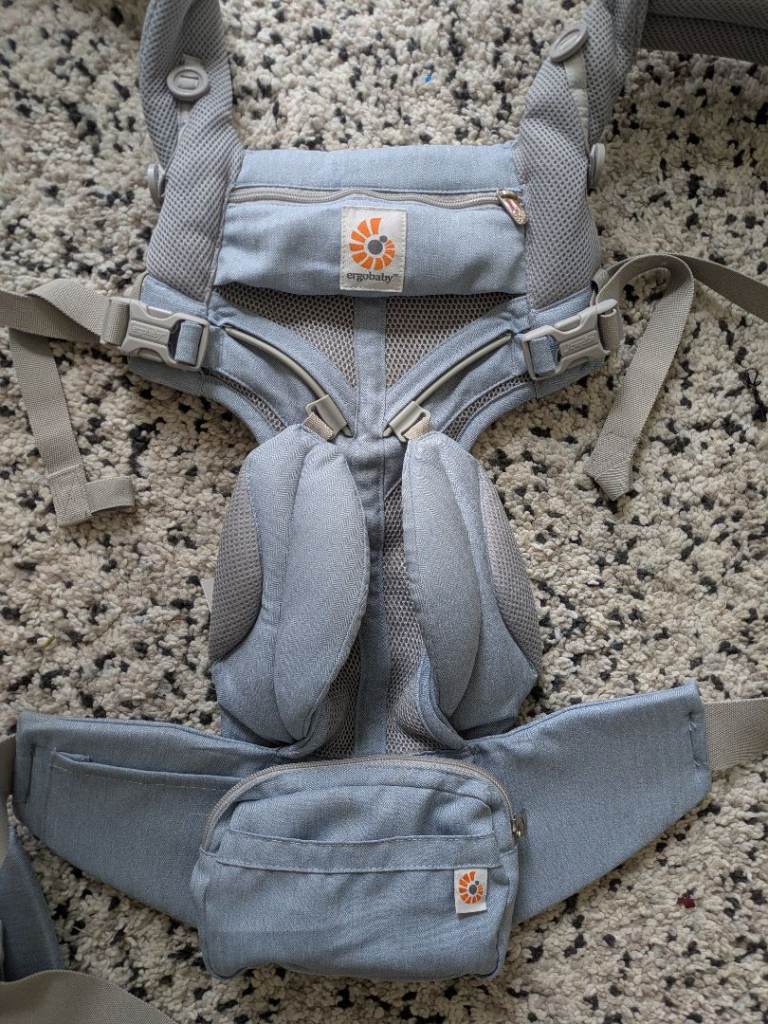 Ergobaby Omni 360 Used 