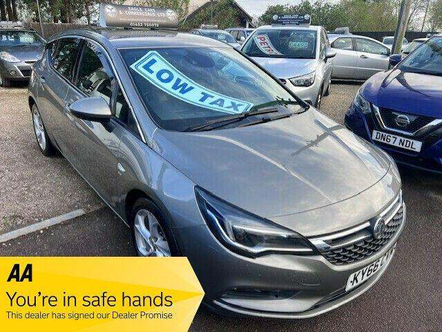 2016 Vauxhall Astra 1.6 CDTi ecoTEC BlueInjection SRi Euro 6 5dr HATCHBACK Diesel Manual