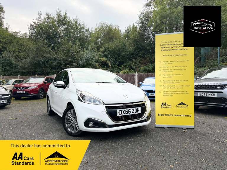2016 Peugeot 208 1.2 PureTech Allure Hatchback 5dr Petrol Manual Euro 6 (82 ps) Hatchback Petrol ...