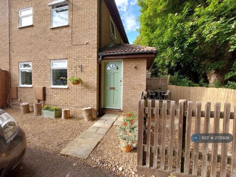 2 bedroom house in Prince William Way, Cambridge, CB22 (2 bed) (#2731938)