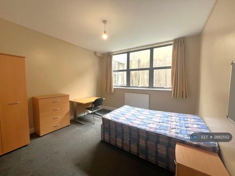 1 bedroom in St Augustines Parade, Bristol, BS1 (#2882552)