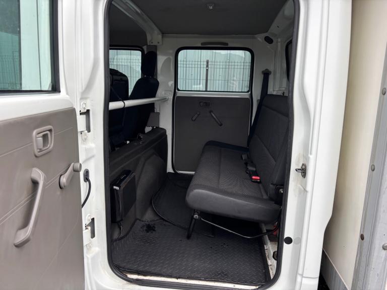 2017 (17) NISSAN CABSTAR 3.0 DCI CREW CAB LUTON BOX VAN + TAILLIFT TWIN WHEEL