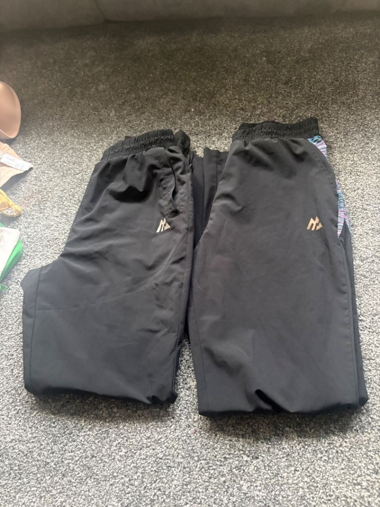 2 pairs Montirex boys Tracksuit Bottoms – Good Condition
