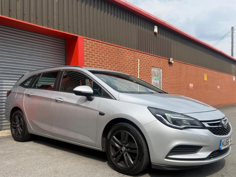 2016 Vauxhall Astra 1.6 CDTi Tech Line Sports Tourer Euro 6 5dr ESTATE Diesel Manual