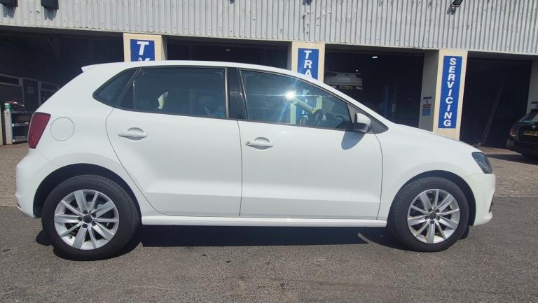 2014 Volkswagen Polo 1.4 TDI SE 5dr HATCHBACK Diesel Manual