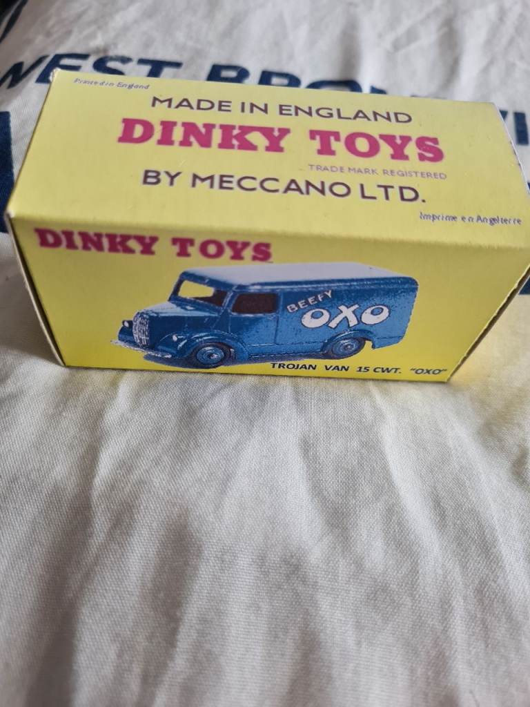Dinky Toys Trojan Van "OXO" - New in Box