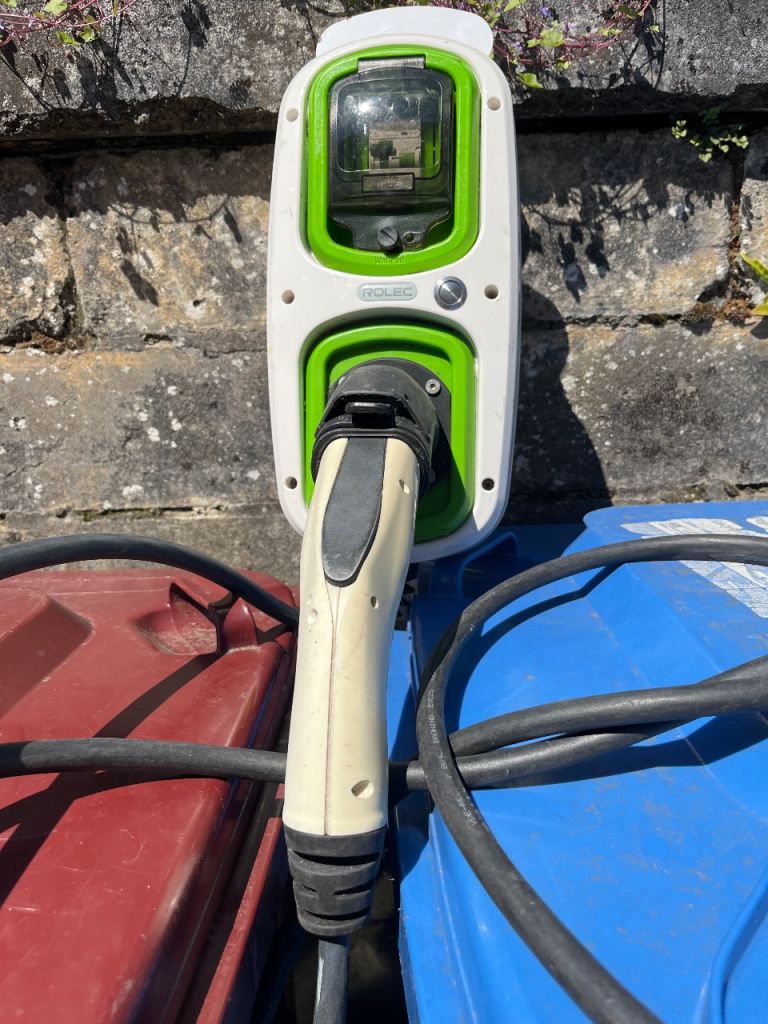 Rolec Car Charger
