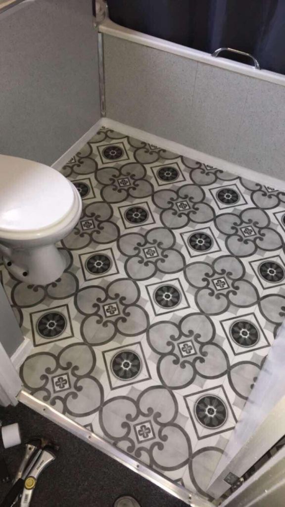 Carpet & Lino fitter 