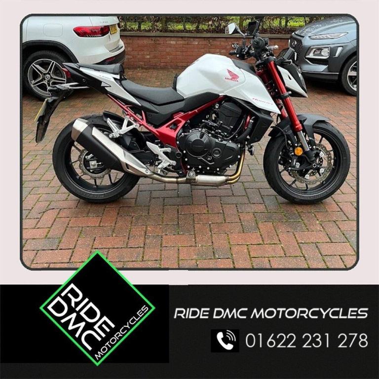 HONDA CB750 HORNET 950 MILES. SERVICED. BEAUTIFUL CONDITION. EXTRAS.