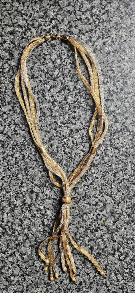 Broken 18ct gold necklace for scrap 11.5g hallmarked 18k