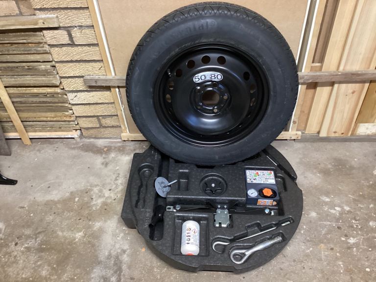 Nissan Qashqai Spare wheel kit