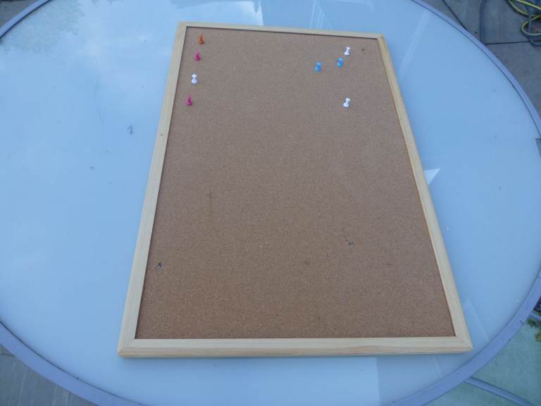 Free Cork notice board 