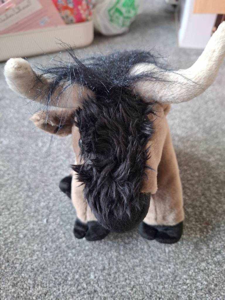 Wild Onez Savana Series Wildebeest Cuddly Toy – Good Condition