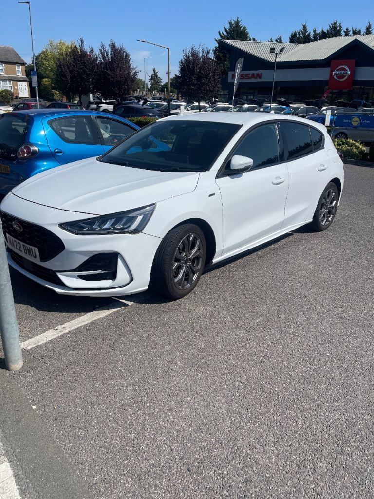 Ford, FOCUS, Hatchback, 2022, Manual, 999 (cc), 5 doors