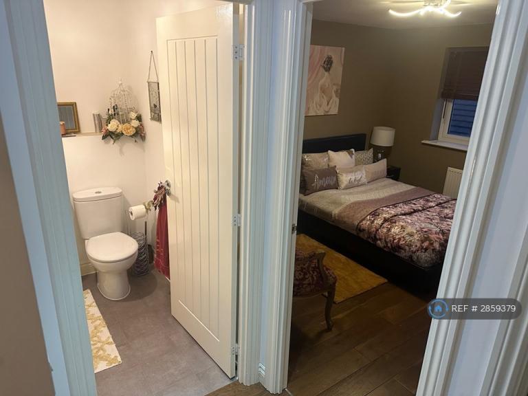 1 bedroom in Edmett Way, Maidstone, ME17 (#2859379)