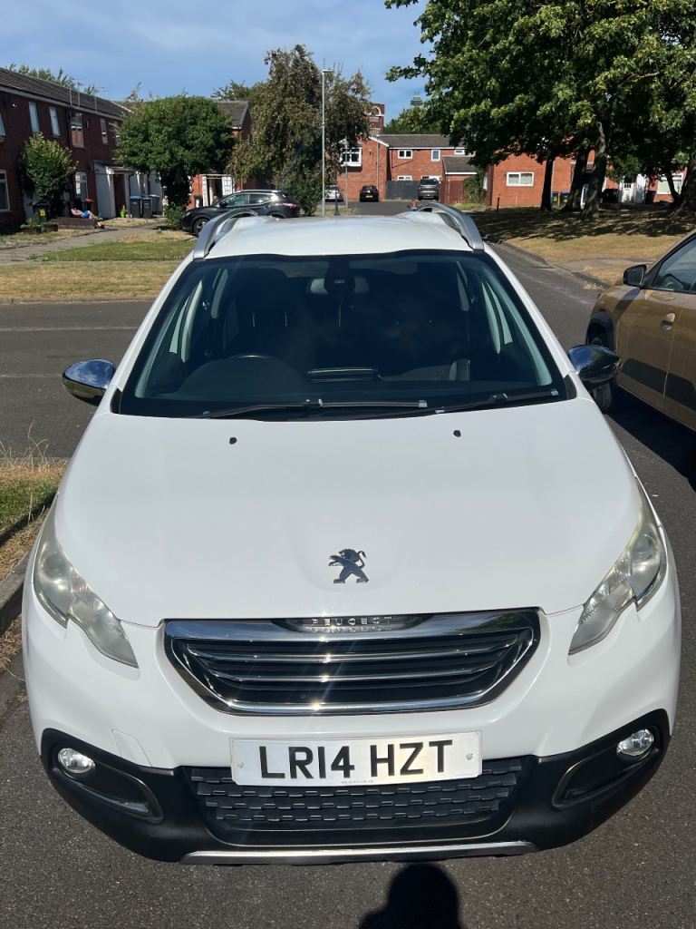 Peugeot, 2008, Hatchback, 2014, Semi-Auto, 1560 (cc), 5 doors