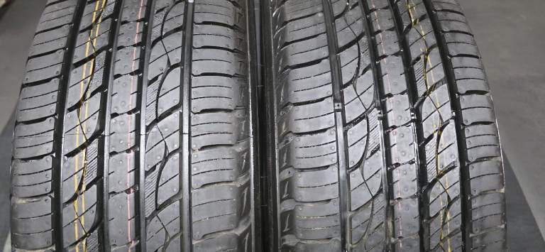 205 70 15 96T    2 x tyres Kumho I Crugen Premium