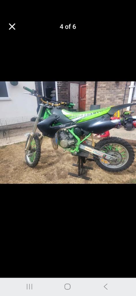 Kawasaki kx85 small wheel motorcross bike