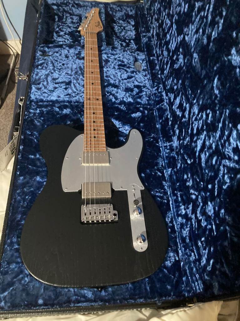 Suhr andy wood modern T HH war black 2024 with upgraded "wood buckers"