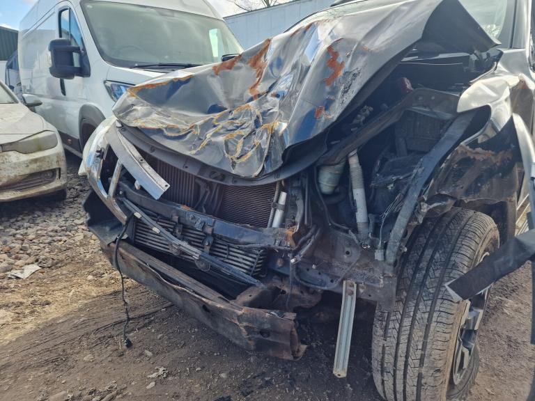 2017 Mitsubishi L200 BARBARIAN AUTO Black  90k Miles  Spares Repairs HPI Clear