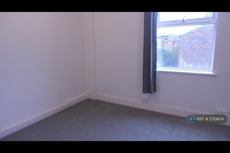 1 bedroom flat in Didsbury, Manchester, M20 (1 bed) (#2713604)
