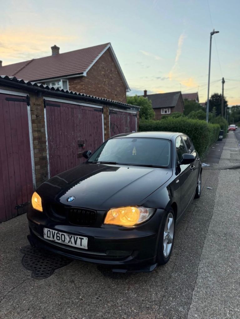 BMW, 1 SERIES, Hatchback, 2010, Manual, 1995 (cc), 5 doors