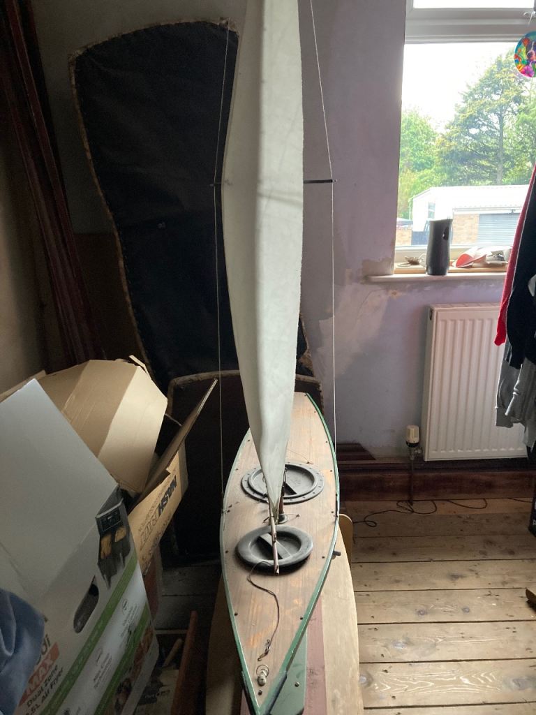 Model boat