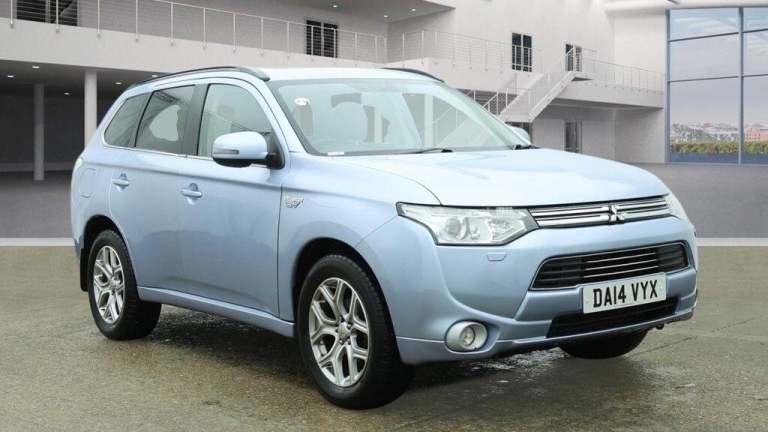 2014 Mitsubishi Outlander 2.0h 12kWh GX4h CVT 4WD Euro 5 (s/s) 5dr ESTATE Petrol/Electric Hybrid ...